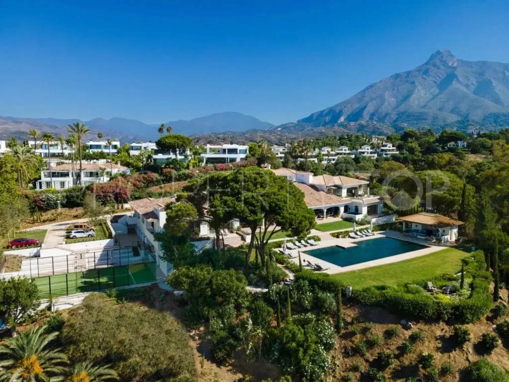 16 bedrooms villa in Las Lomas del Marbella Club for sale