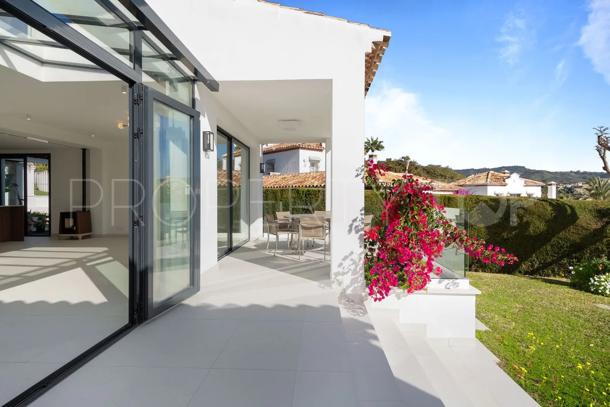 4 bedrooms villa in Elviria for sale
