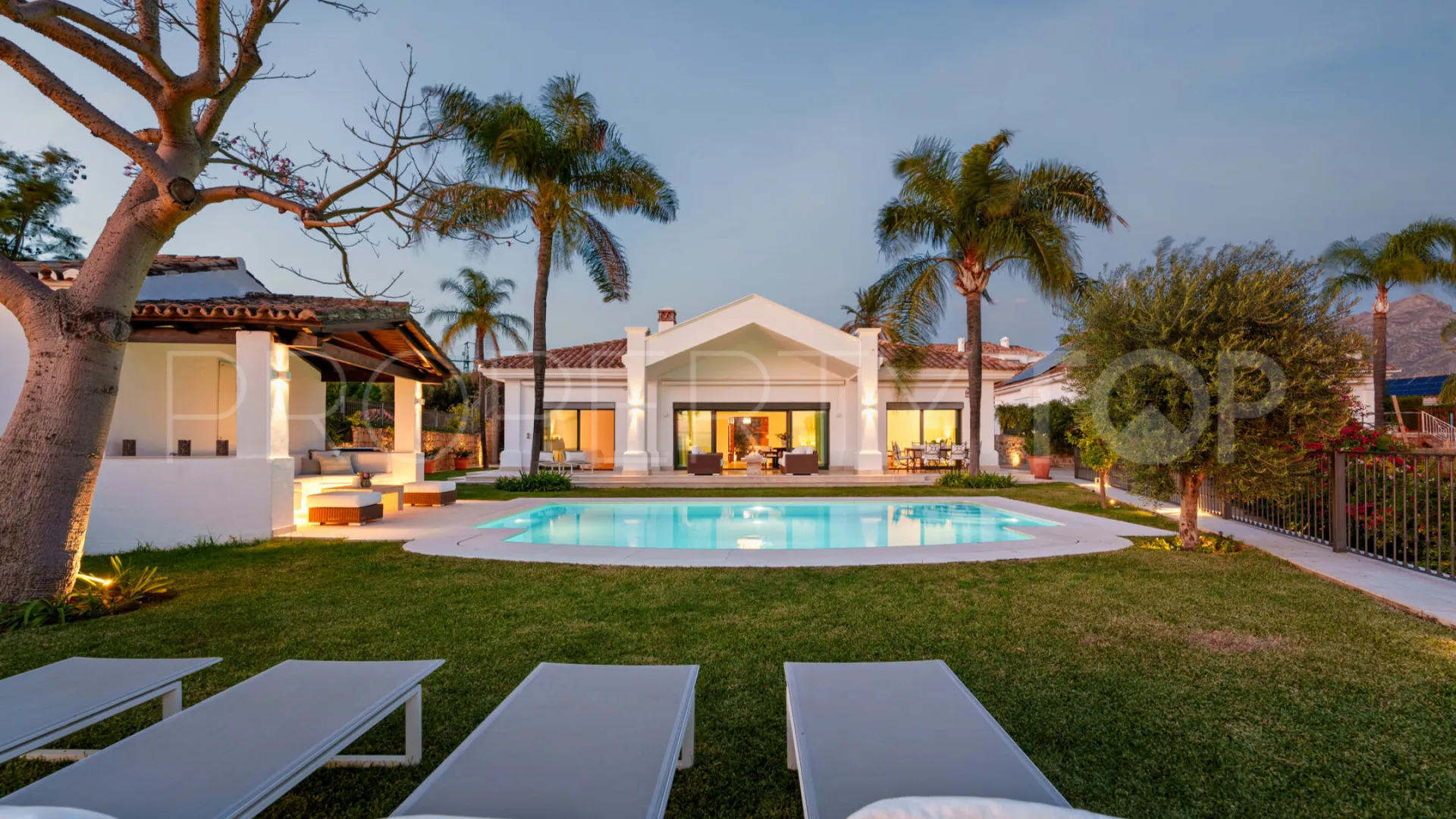 Haza del Conde, villa en venta con 4 dormitorios