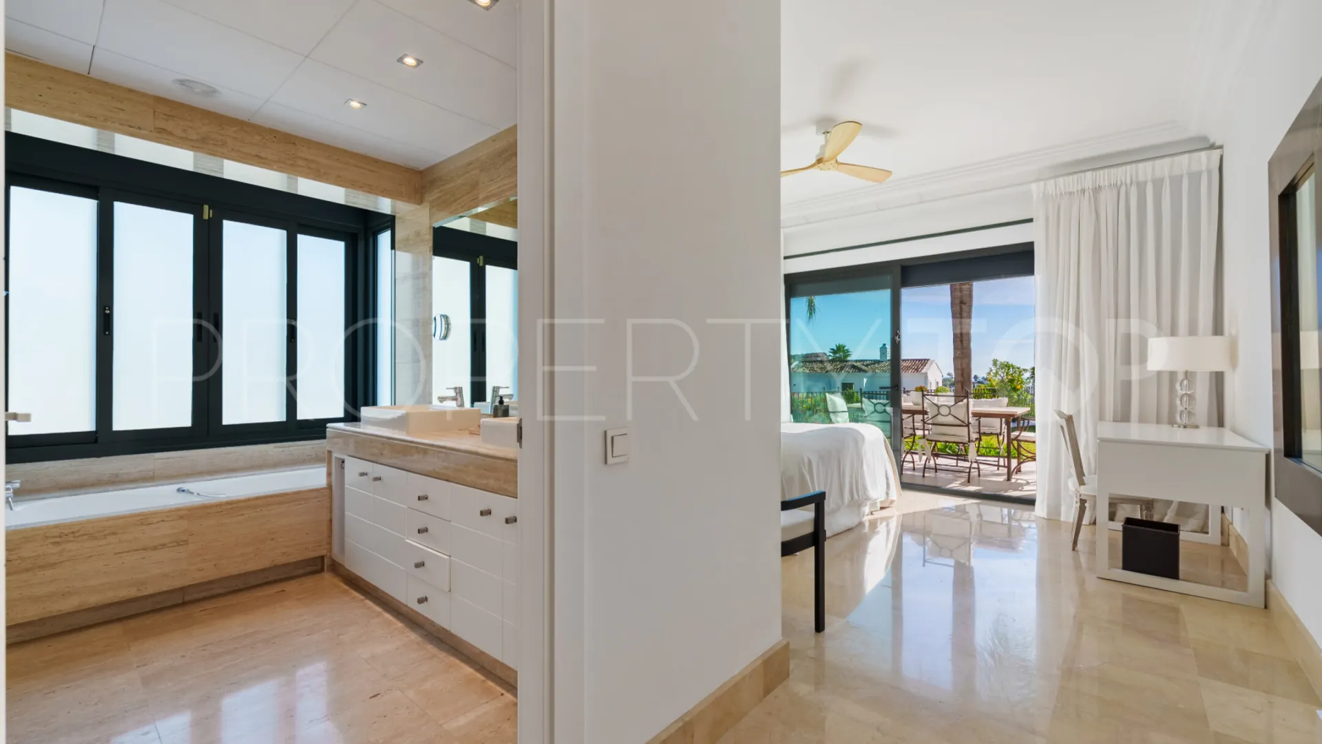 Haza del Conde, villa en venta con 4 dormitorios