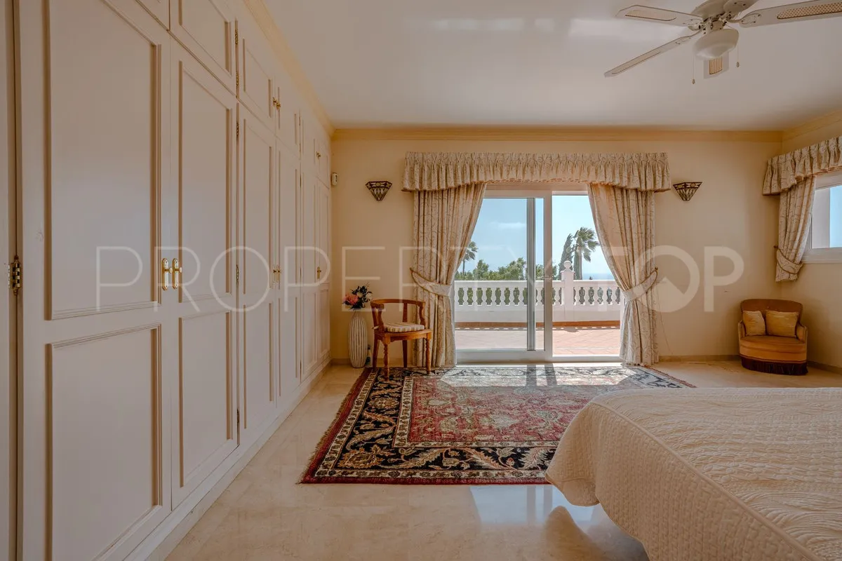 El Paraiso, villa de 5 dormitorios en venta