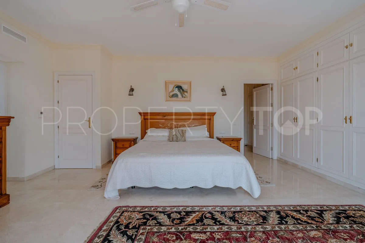 El Paraiso, villa de 5 dormitorios en venta