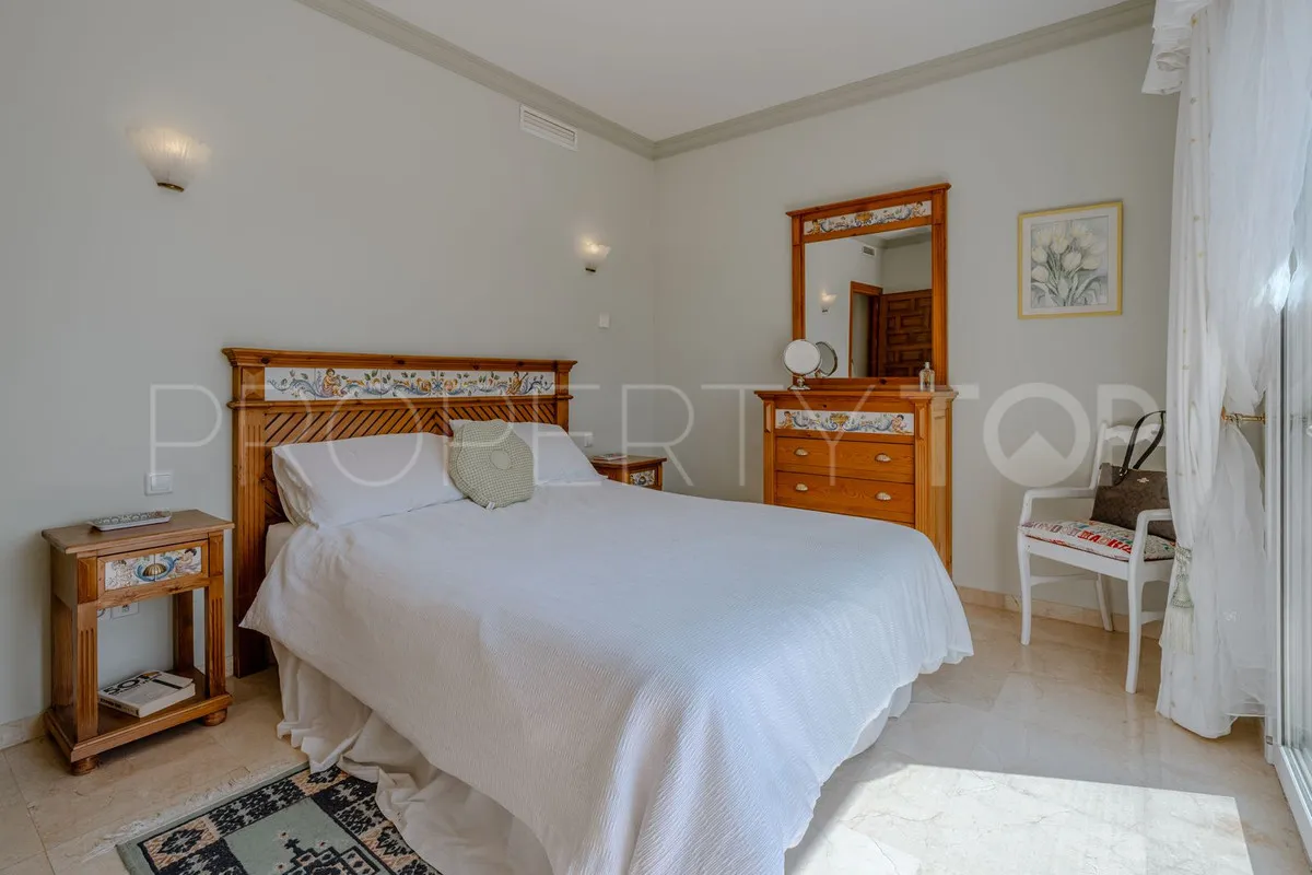 El Paraiso, villa de 5 dormitorios en venta