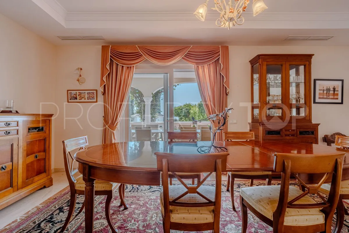 El Paraiso, villa de 5 dormitorios en venta