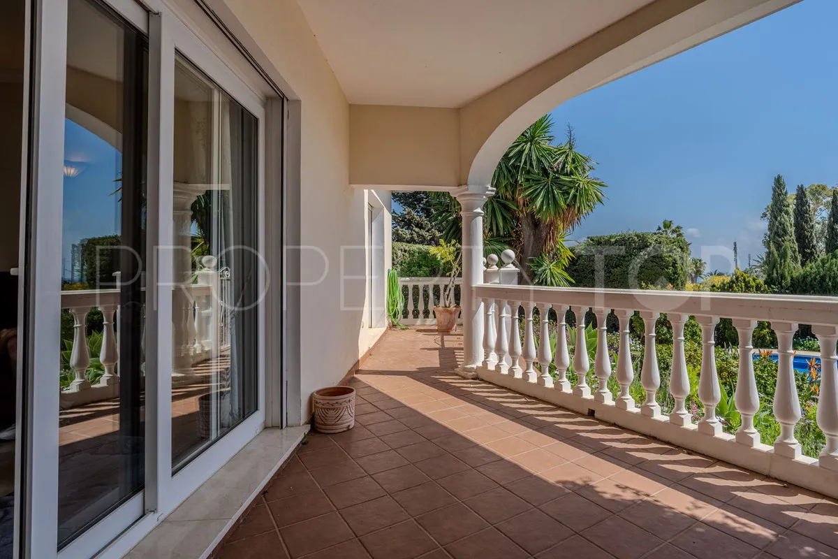 El Paraiso, villa de 5 dormitorios en venta