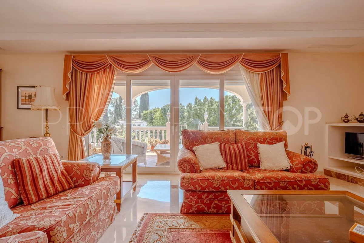 El Paraiso, villa de 5 dormitorios en venta