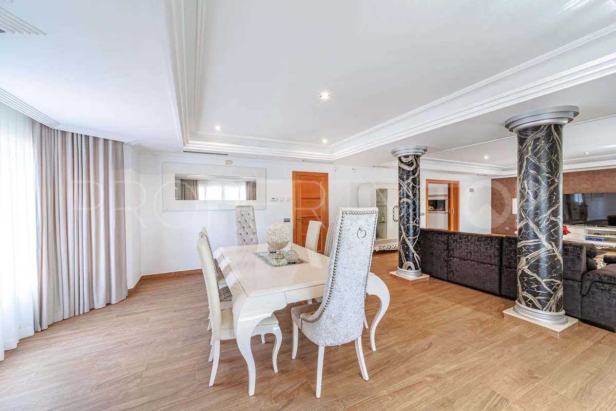 Villa en venta en Marbella Ciudad