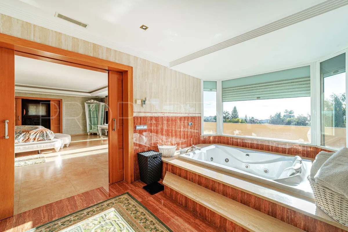 Villa en venta en Marbella Ciudad