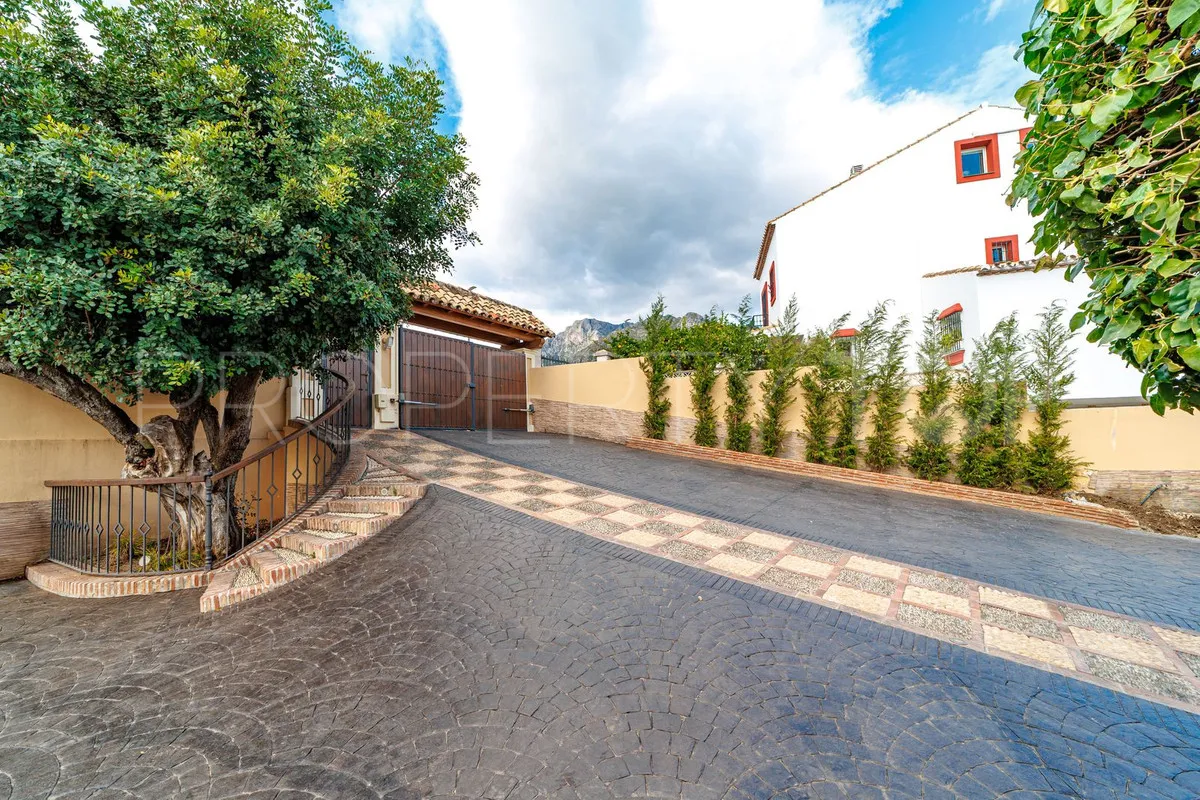Villa en venta en Marbella Ciudad