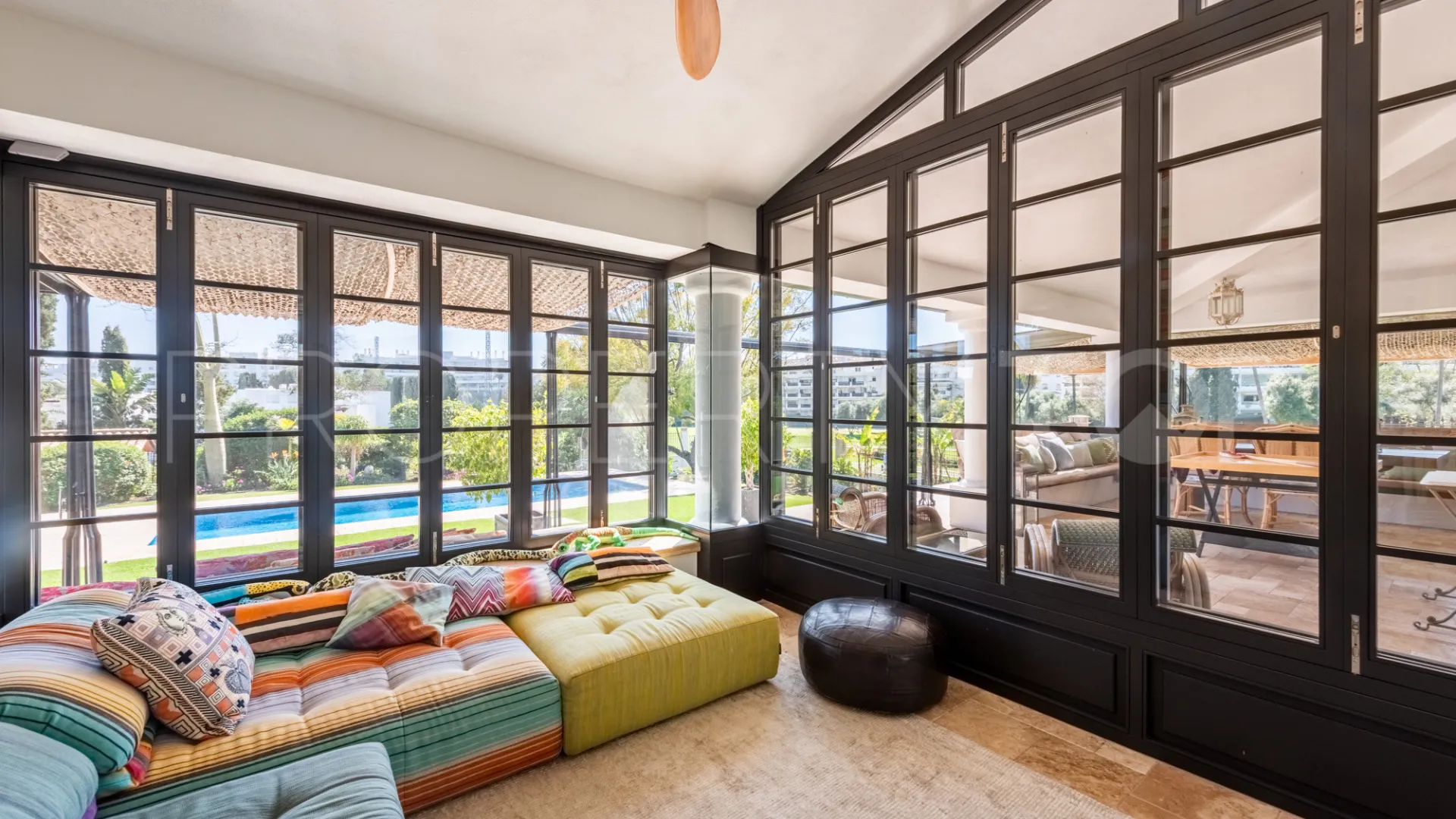 Linda Vista Baja 4 bedrooms villa for sale