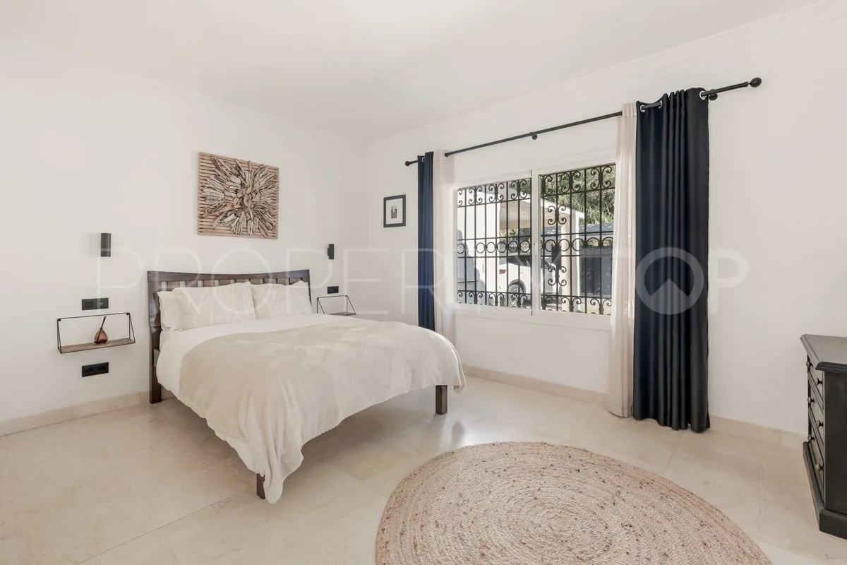 El Paraiso, villa en venta