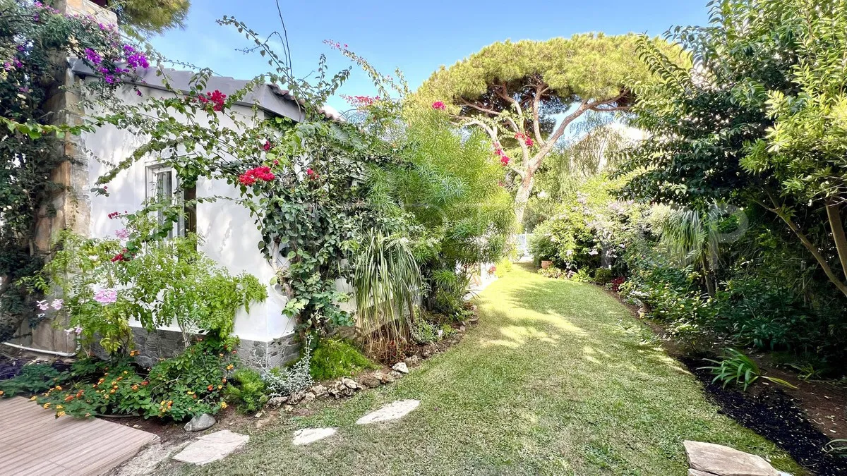 Marbesa, villa de 4 dormitorios en venta