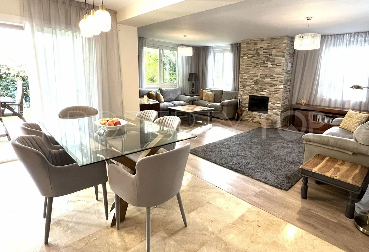Marbesa, villa de 4 dormitorios en venta