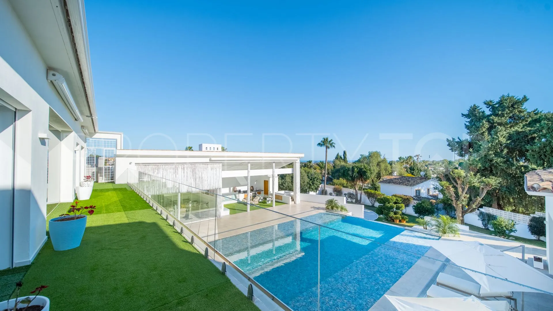 For sale Guadalmina Alta 6 bedrooms villa