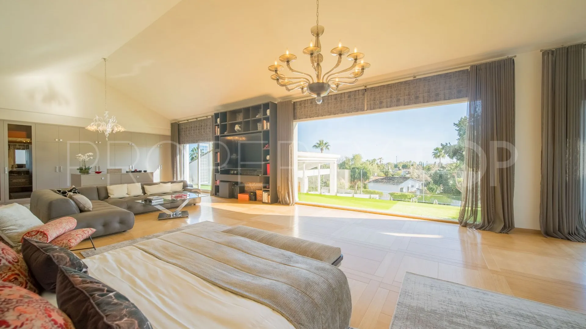 For sale Guadalmina Alta 6 bedrooms villa