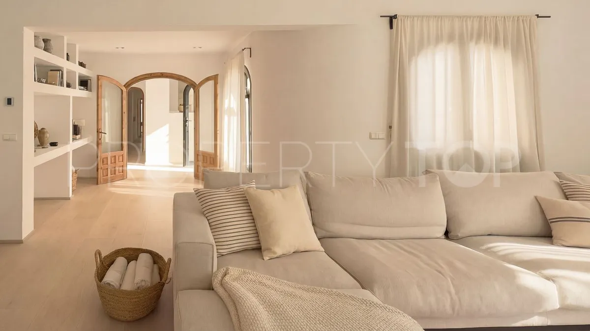 Cortijo a la venta en Alhaurin el Grande