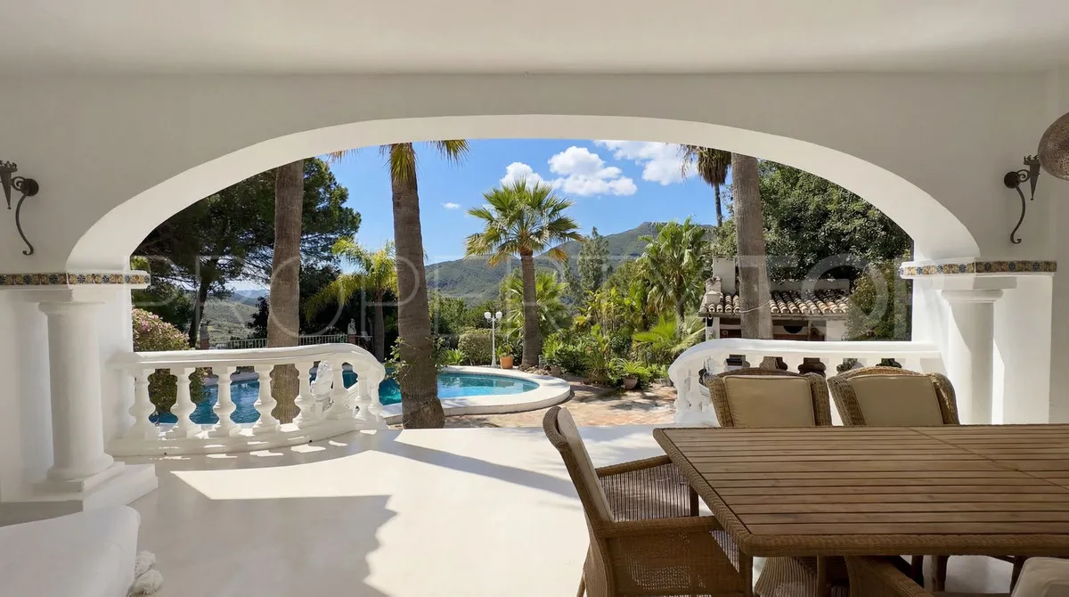 Cortijo a la venta en Alhaurin el Grande