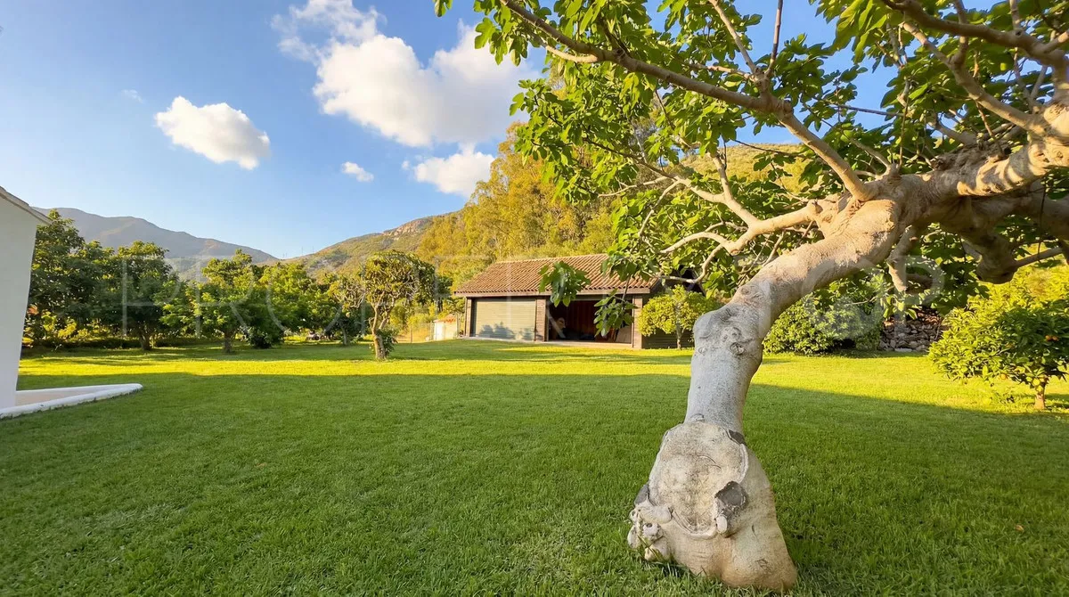 Cortijo a la venta en Alhaurin el Grande