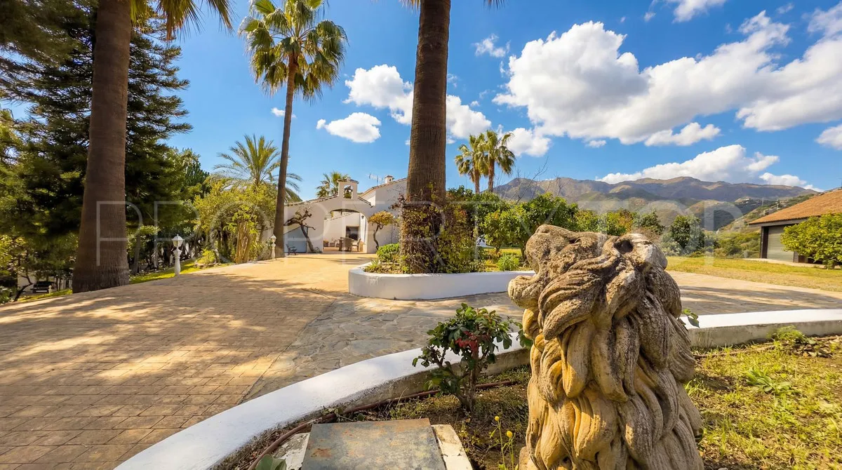 Cortijo a la venta en Alhaurin el Grande