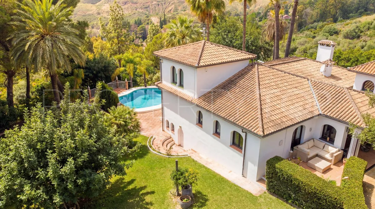 Cortijo a la venta en Alhaurin el Grande