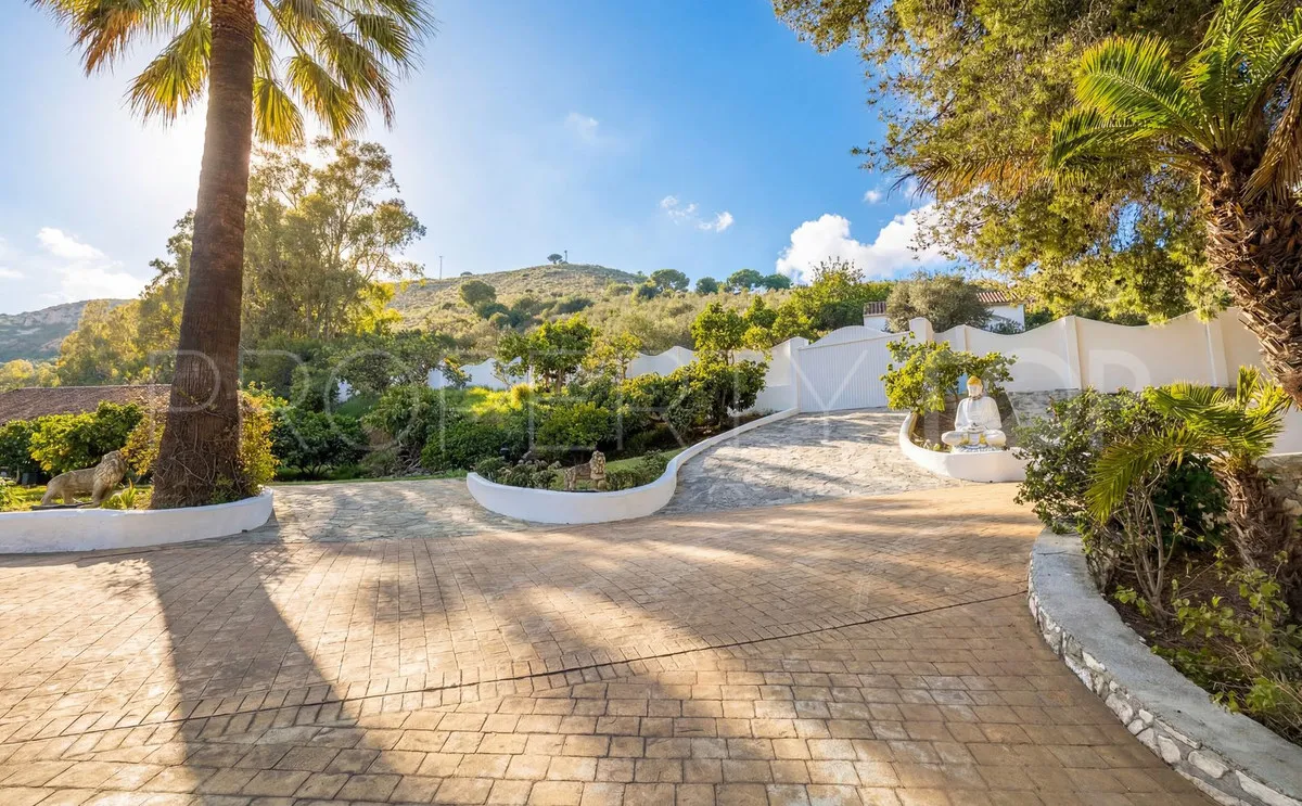 Cortijo a la venta en Alhaurin el Grande