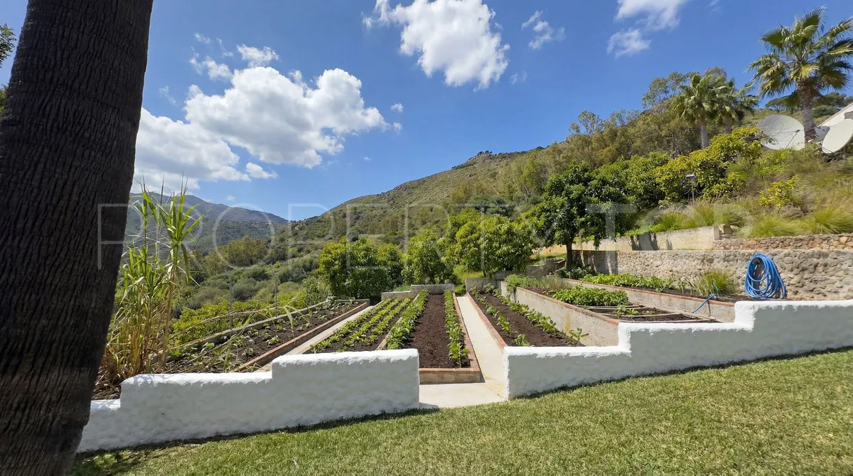 Cortijo a la venta en Alhaurin el Grande