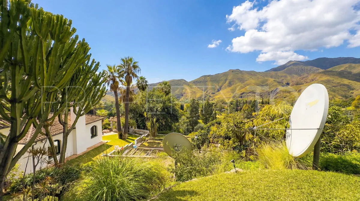 Cortijo a la venta en Alhaurin el Grande