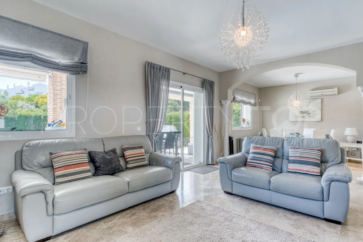 Calahonda, villa en venta