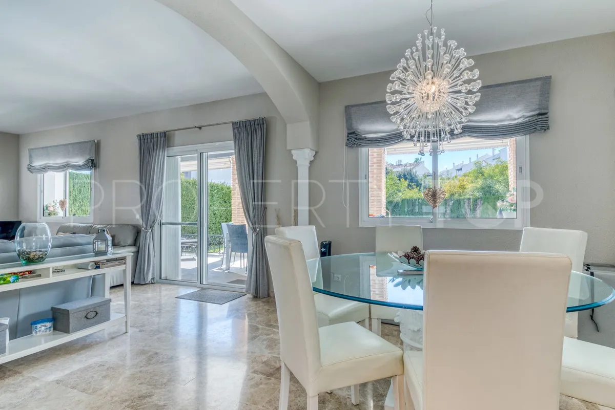 Calahonda, villa en venta