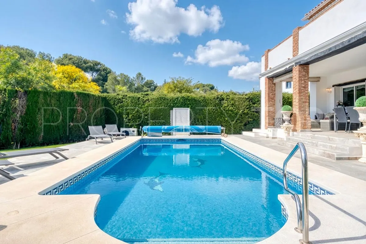 Calahonda, villa en venta
