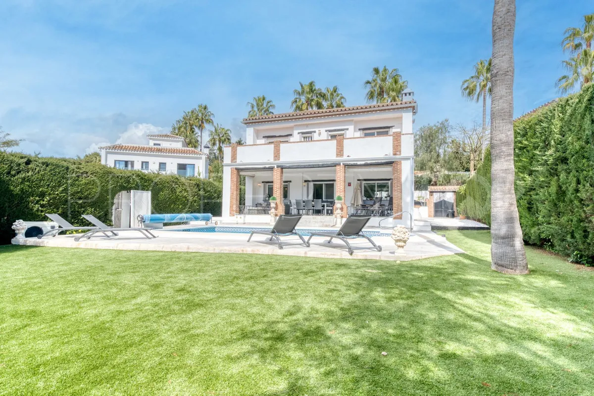 Calahonda, villa en venta
