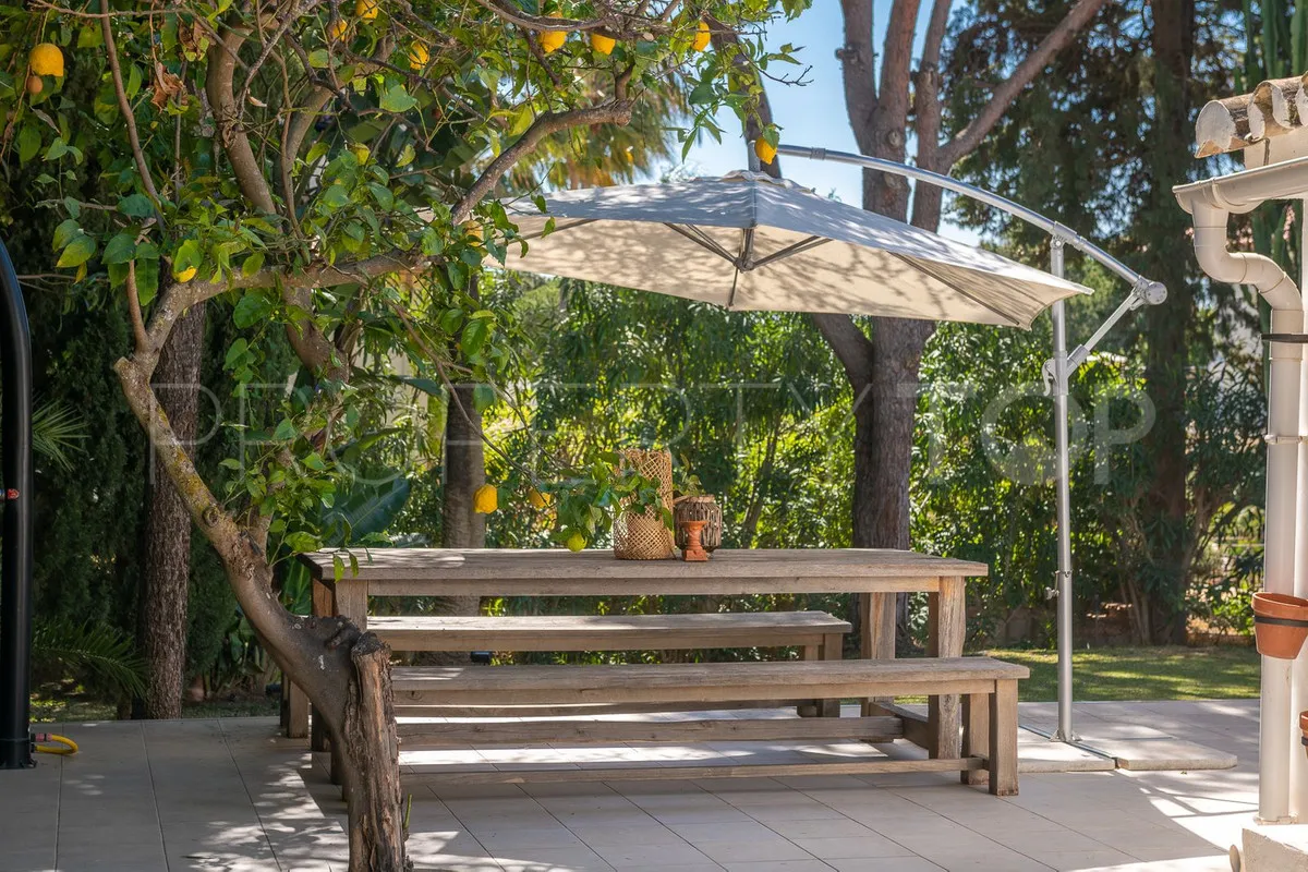 For sale Hacienda las Chapas 5 bedrooms villa
