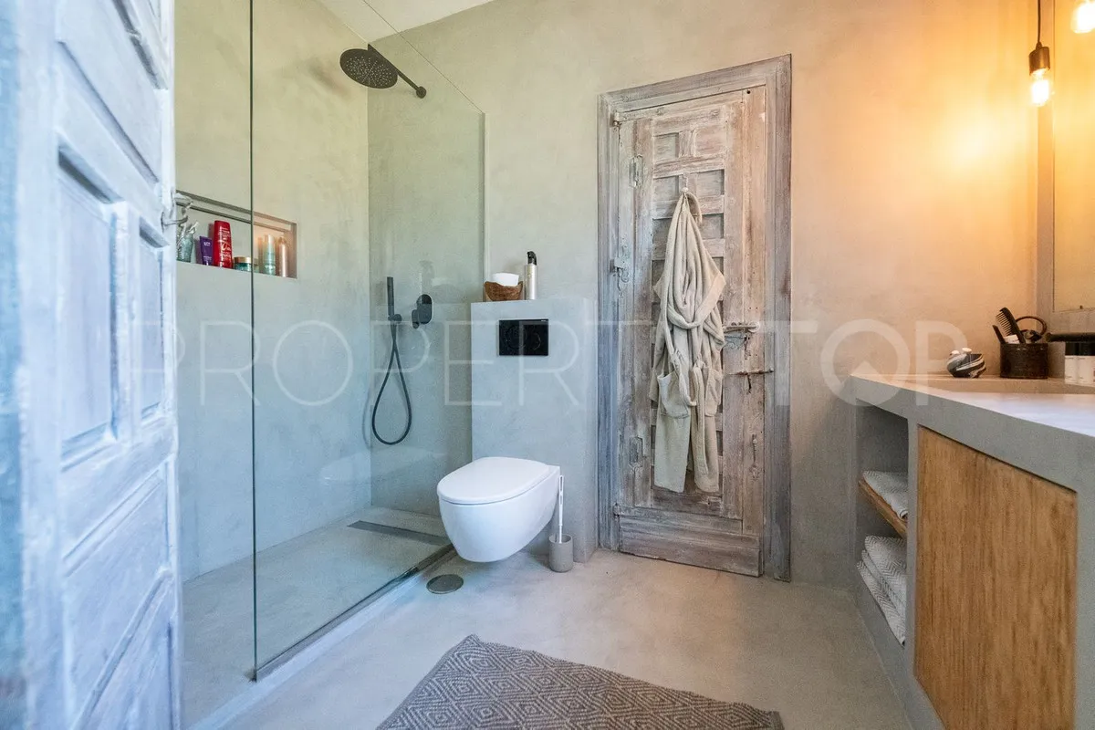 For sale Hacienda las Chapas 5 bedrooms villa