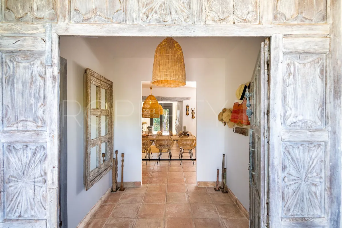 For sale Hacienda las Chapas 5 bedrooms villa