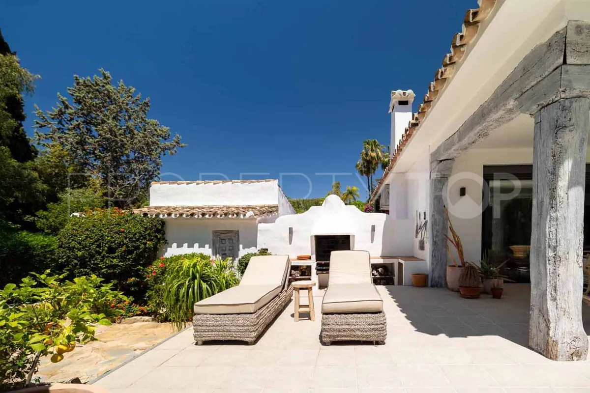 For sale Hacienda las Chapas 5 bedrooms villa