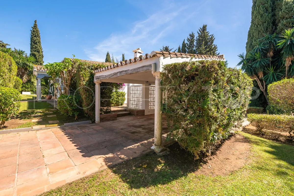 For sale Hacienda las Chapas 5 bedrooms villa
