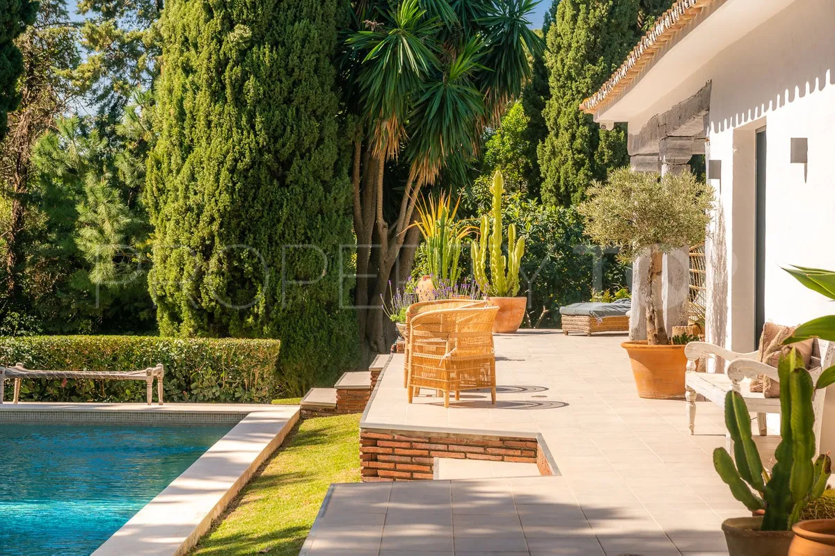 For sale Hacienda las Chapas 5 bedrooms villa
