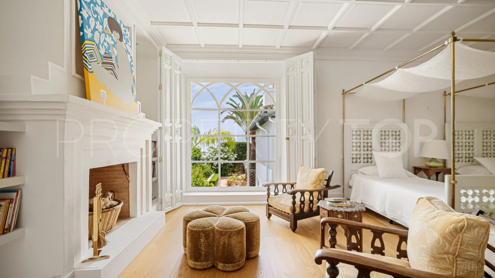 For sale 6 bedrooms villa in Sierra Blanca