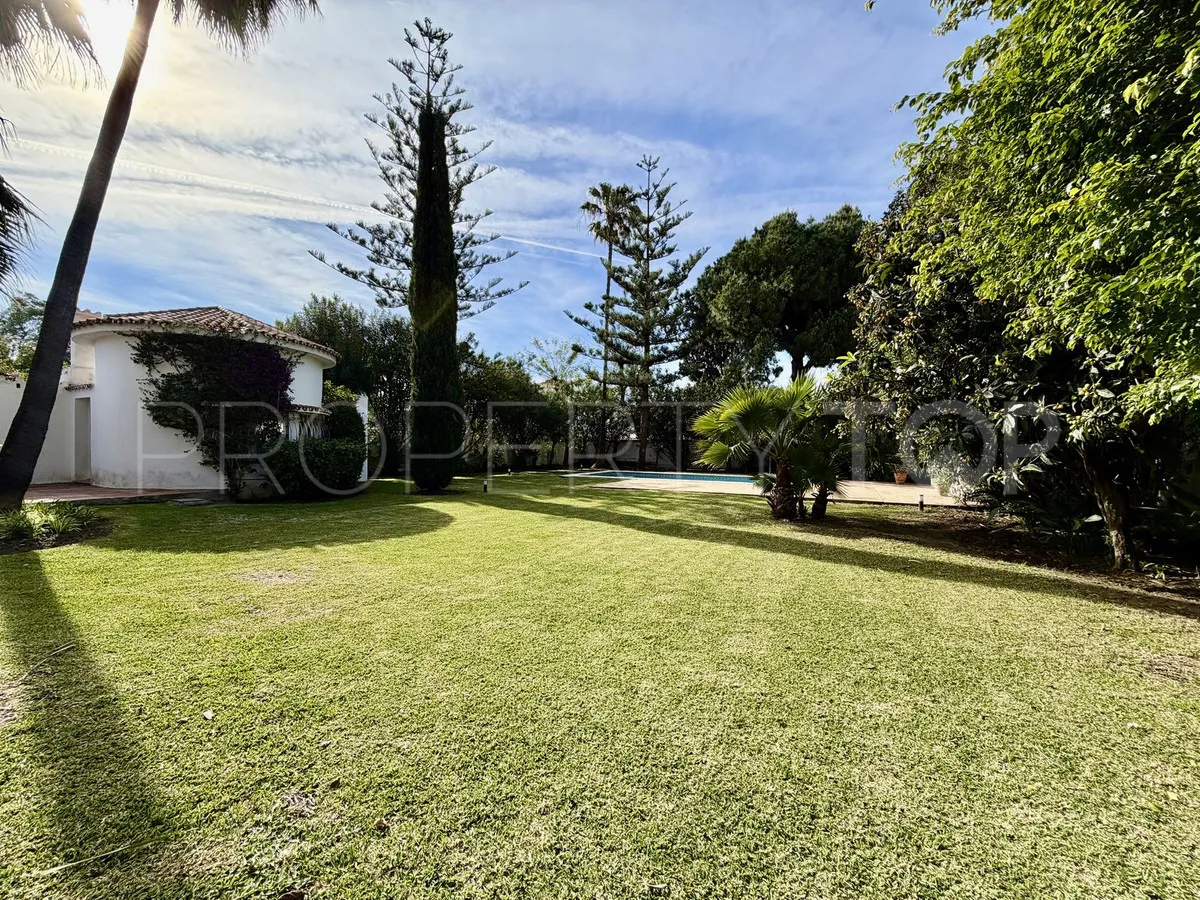 5 bedrooms Linda Vista Baja villa for sale