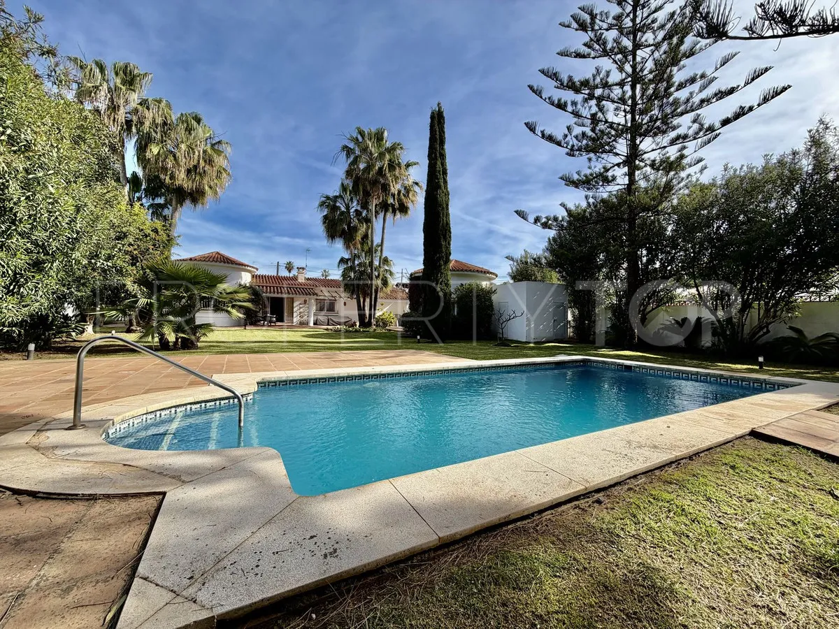 5 bedrooms Linda Vista Baja villa for sale
