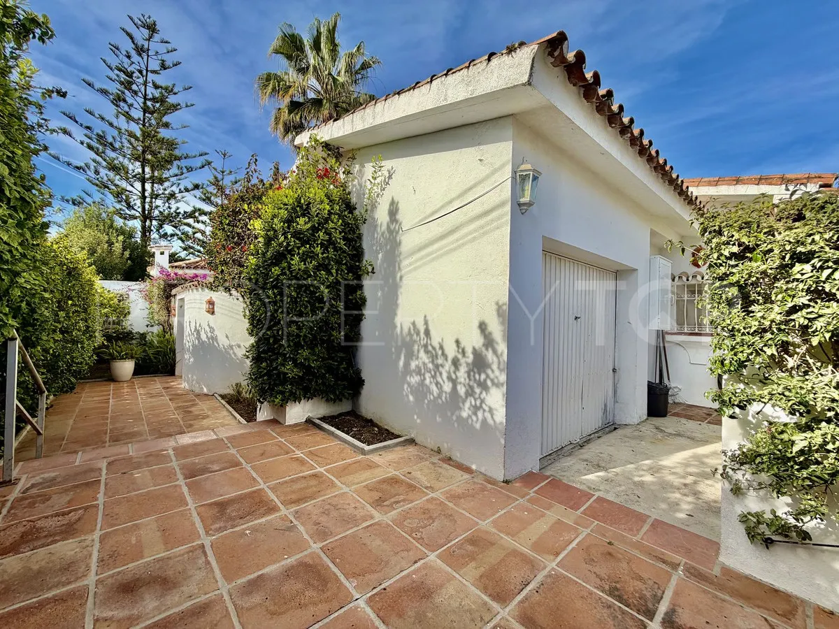 5 bedrooms Linda Vista Baja villa for sale