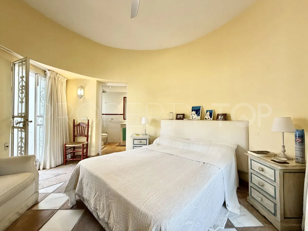 5 bedrooms Linda Vista Baja villa for sale
