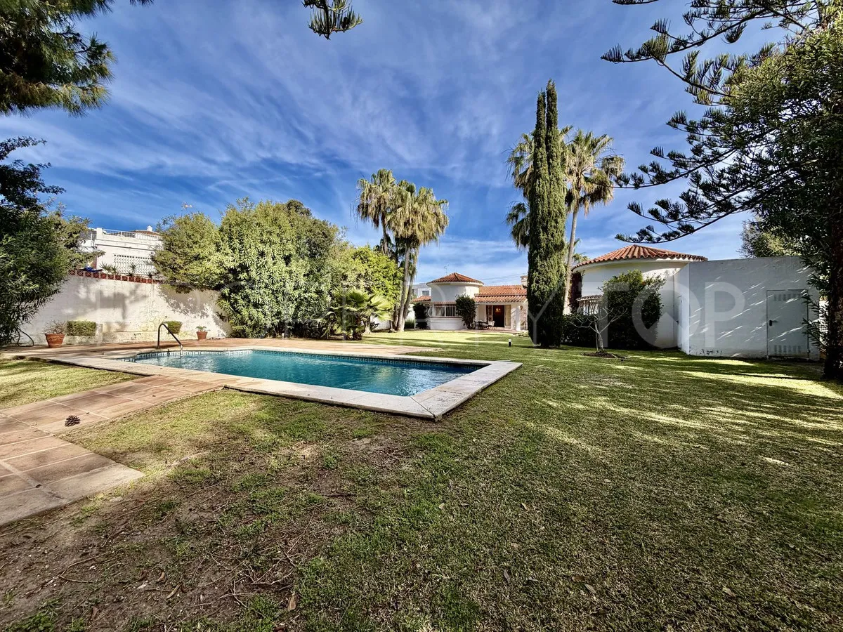 5 bedrooms Linda Vista Baja villa for sale