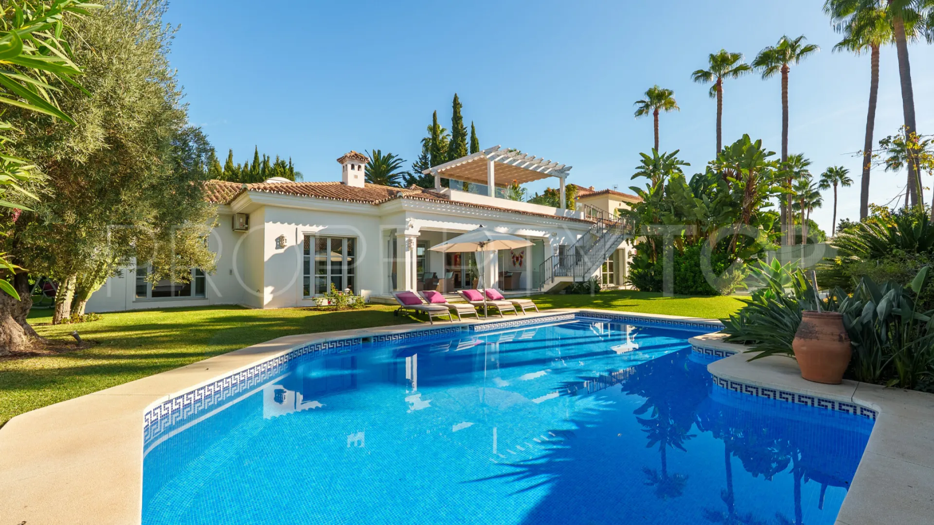 Sierra Blanca 4 bedrooms villa for sale