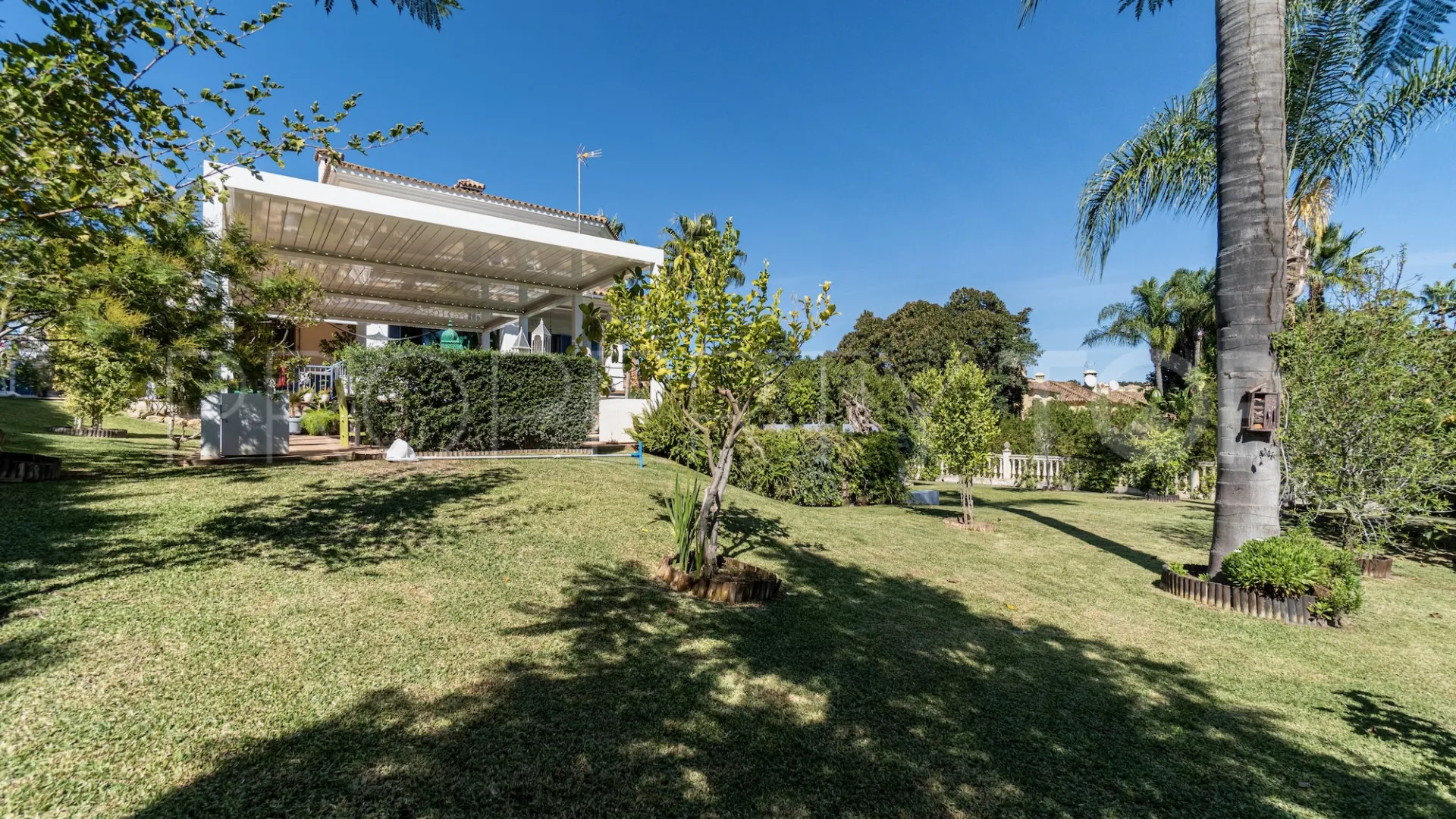 Zona B villa for sale