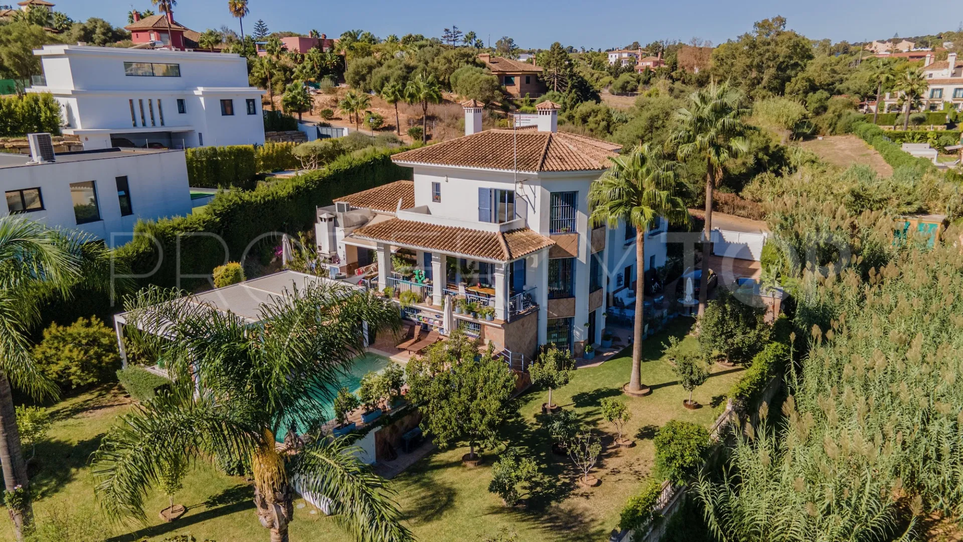 Zona B villa for sale