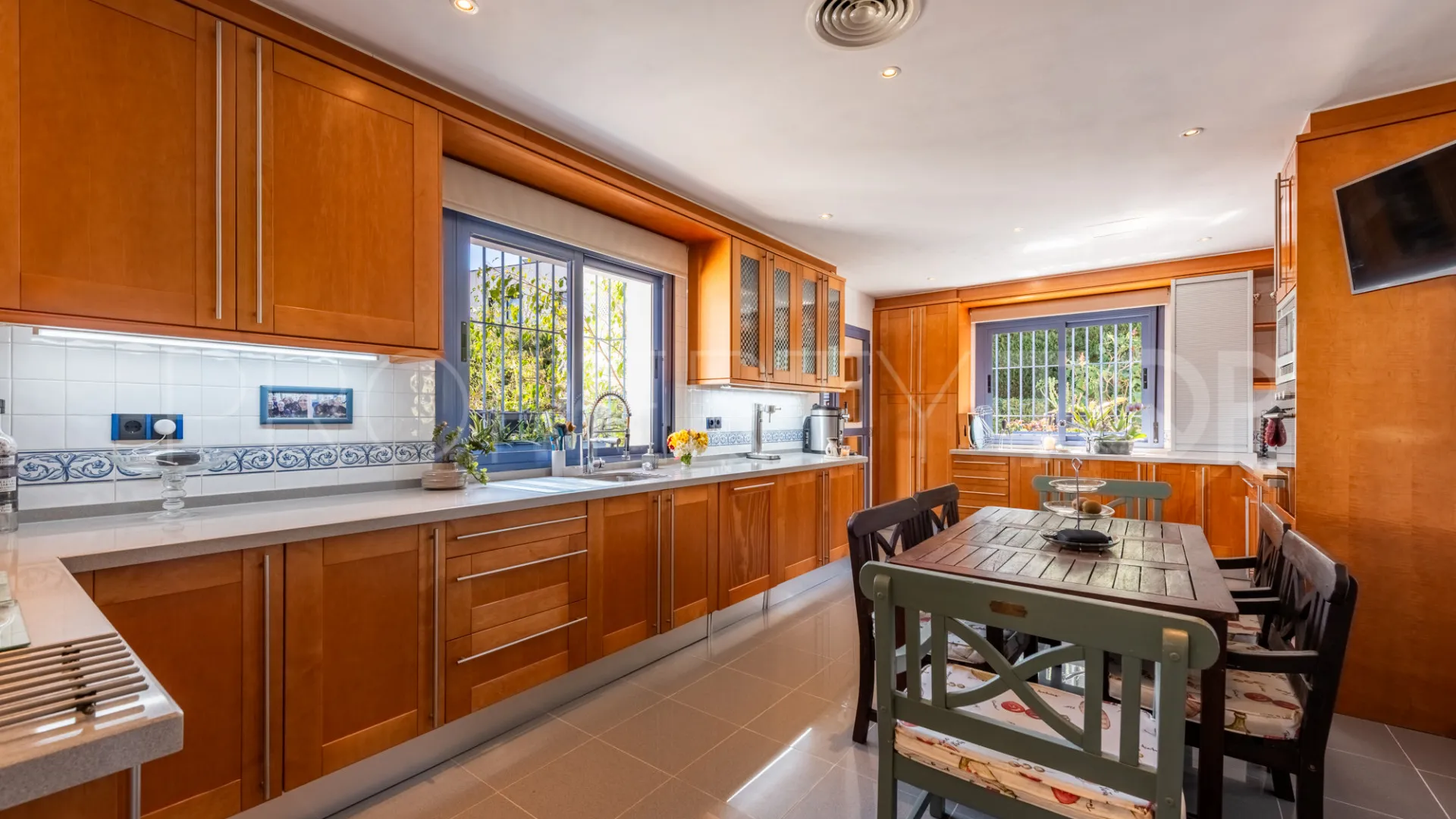 Zona B villa for sale