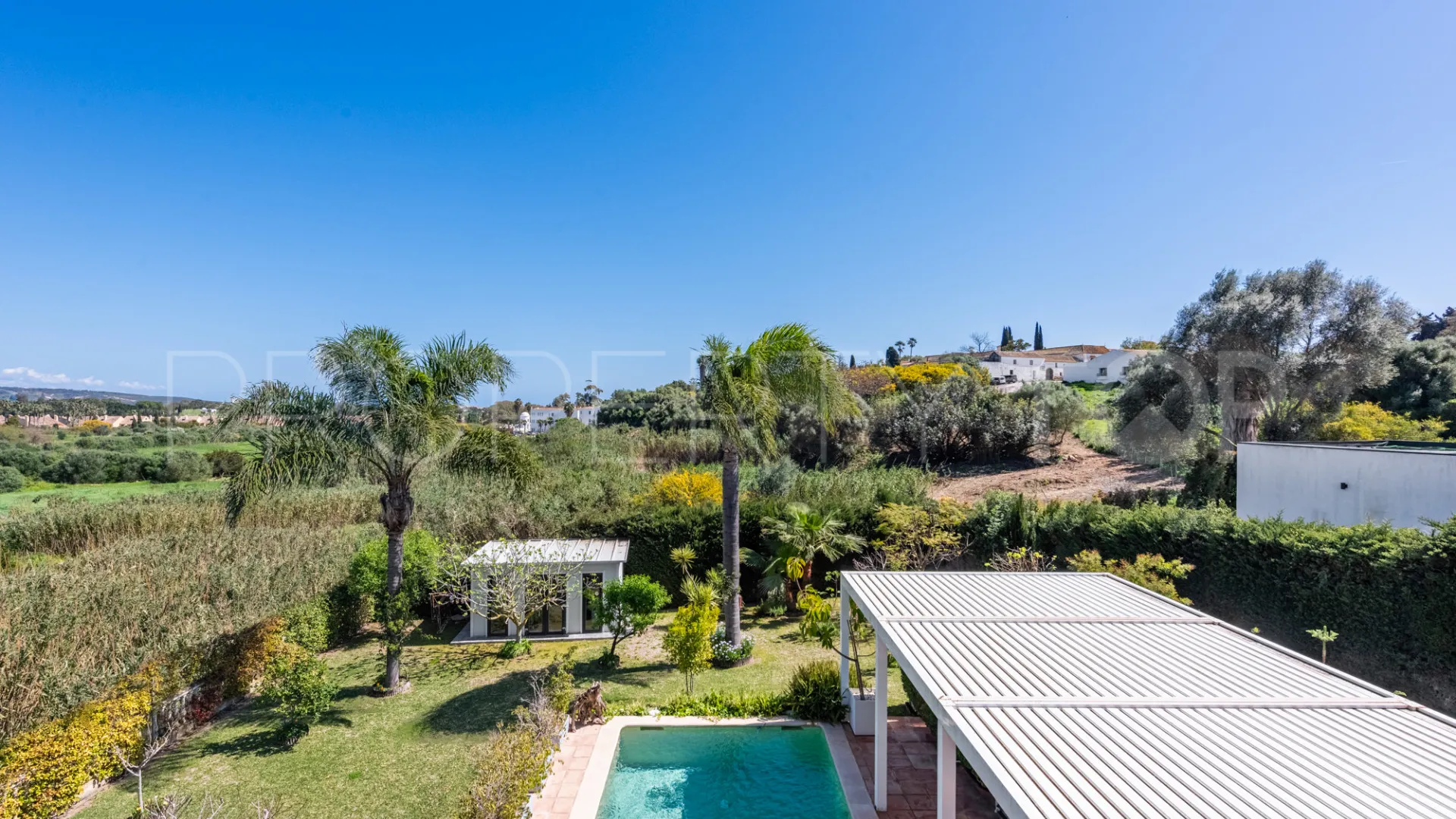 Zona B villa for sale