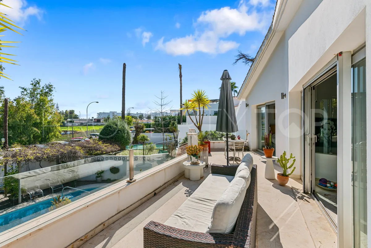 5 bedrooms San Pedro de Alcantara villa for sale