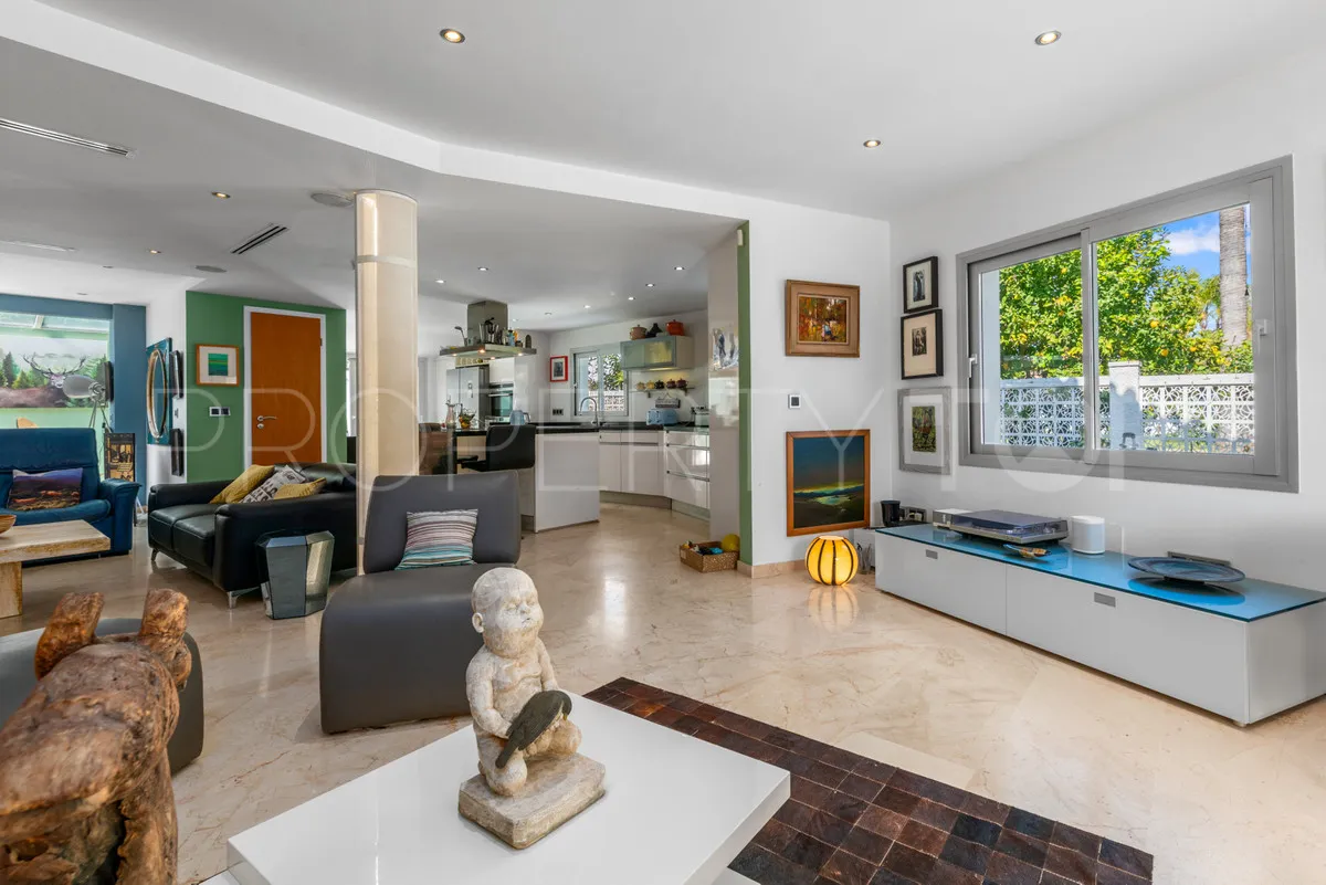 5 bedrooms San Pedro de Alcantara villa for sale